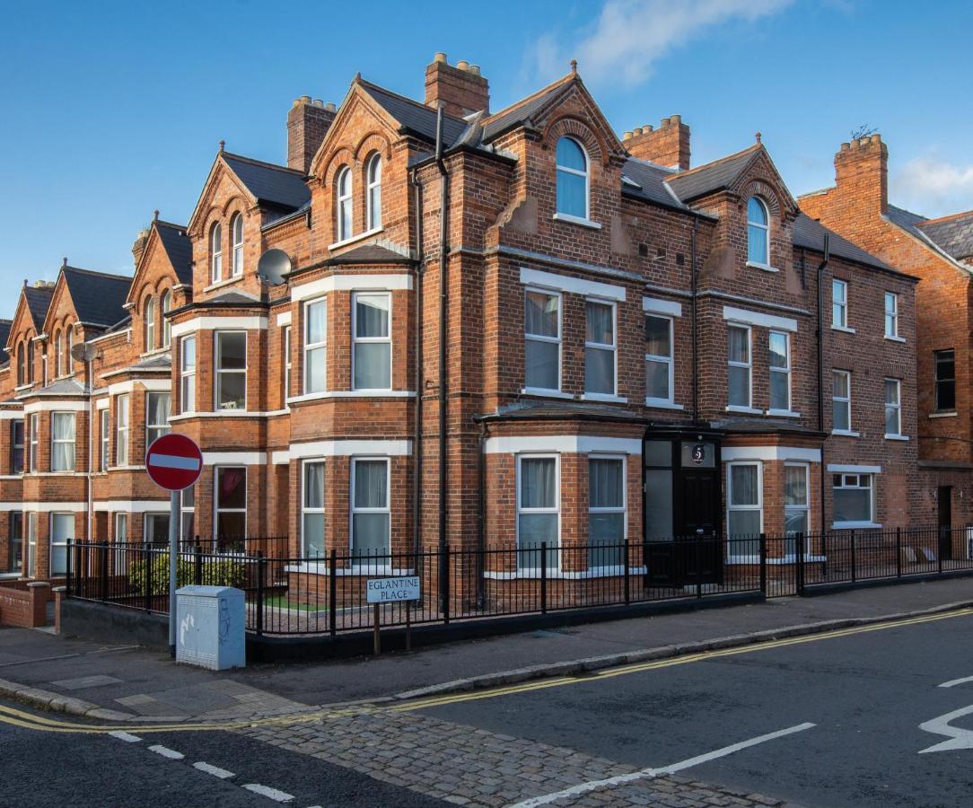 No. 5 Eglantine Place Apartment *